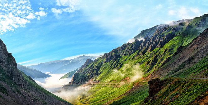Ketika Pagi Dimulai dengan Ayat dan Aksara