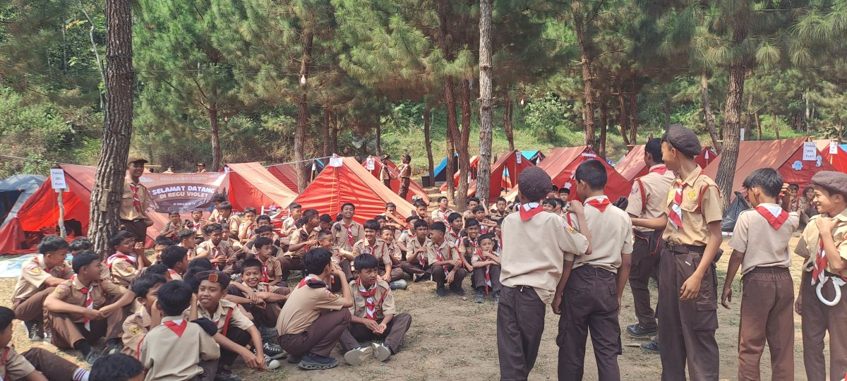 Tiga Hari Penuh Pengalaman: Kemah Pramuka, PMR, dan Paskibra NESARA
